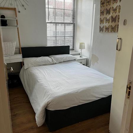 דירות לונדון Cozy 2 Bed Apart Kings Cross מראה חיצוני תמונה